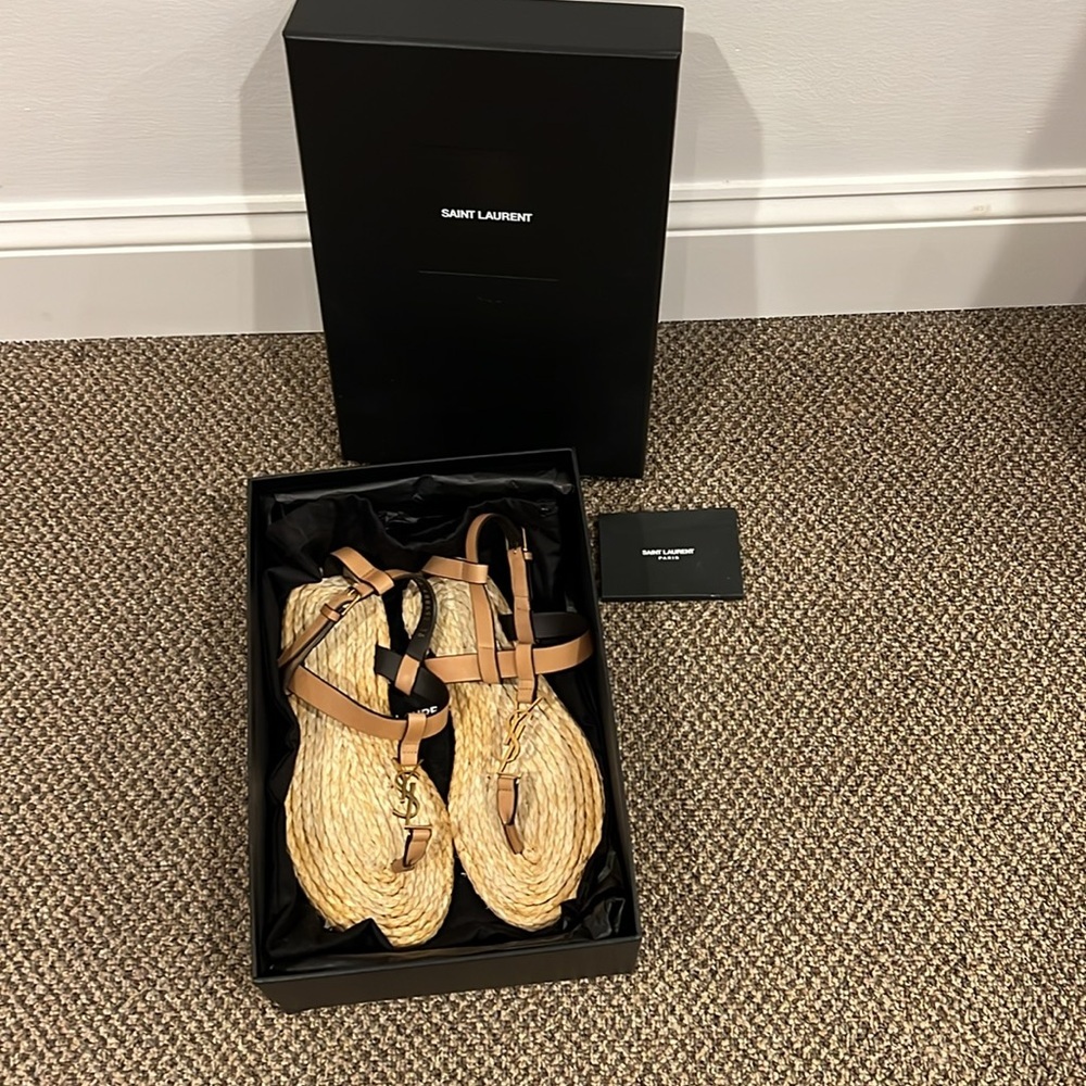 YSL CASSANDRA SANDALS IN VEGETABLE-TANNED LEATHER size 6 - Picture 9 of 11